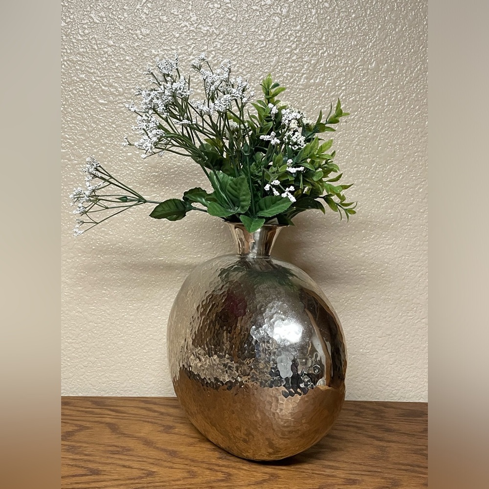 Timeless Metal vase made in India